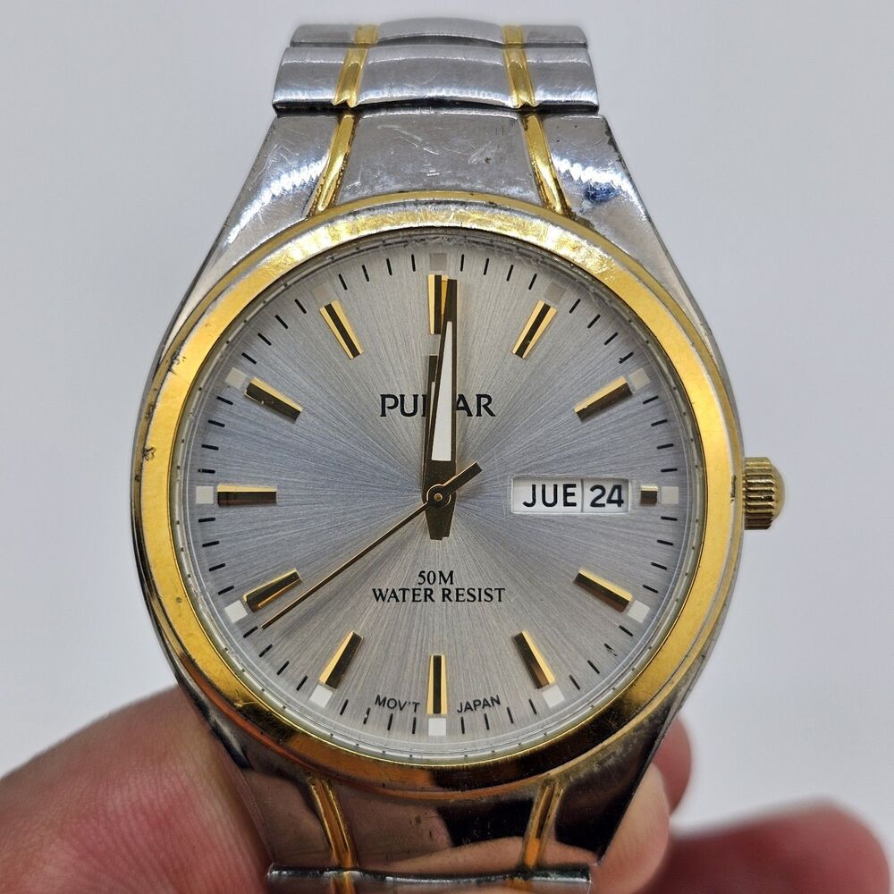Pulsar Men's Watch 37MM Gray Dial Day Date Two Tone Stretch‎ Band 6" New Battery